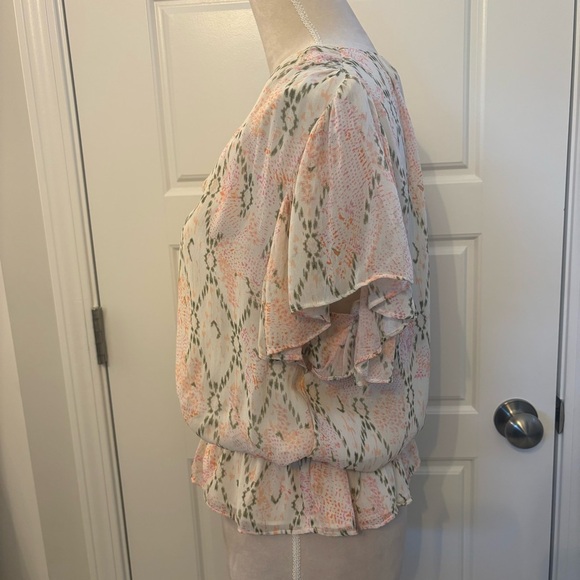 Ramy Brook Cream Short Ruffle Sleeve Faux Wrap Blouse Top Medium Careerwear - Picture 7 of 11